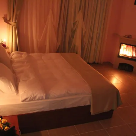 Tramonto Adults Only