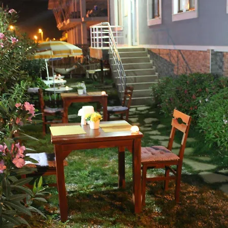 Tramonto Adults Only